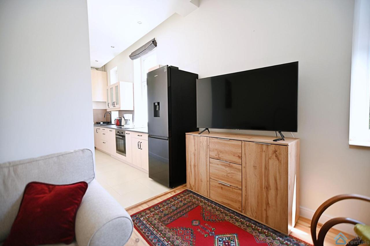 Beige And Red 3City Studio In Sopot With Outdoor Parking By Noclegi Renters المظهر الخارجي الصورة